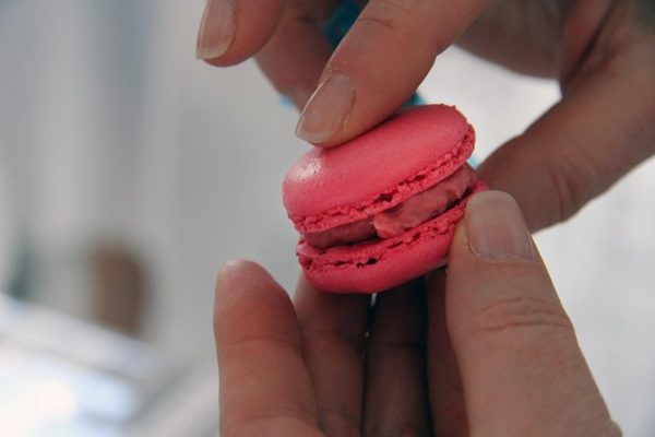 macaron cooking class Paris