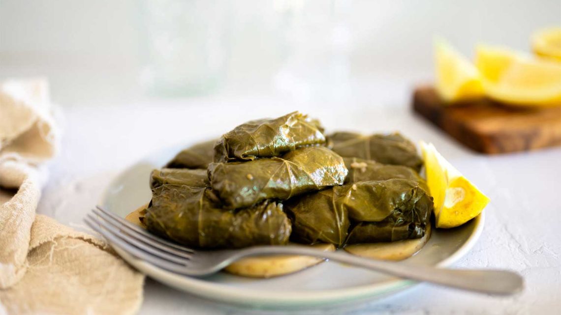 greek food dolmades